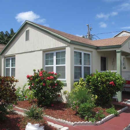 Gulf Gardens Cottage #3 St. Pete Beach Exterior photo